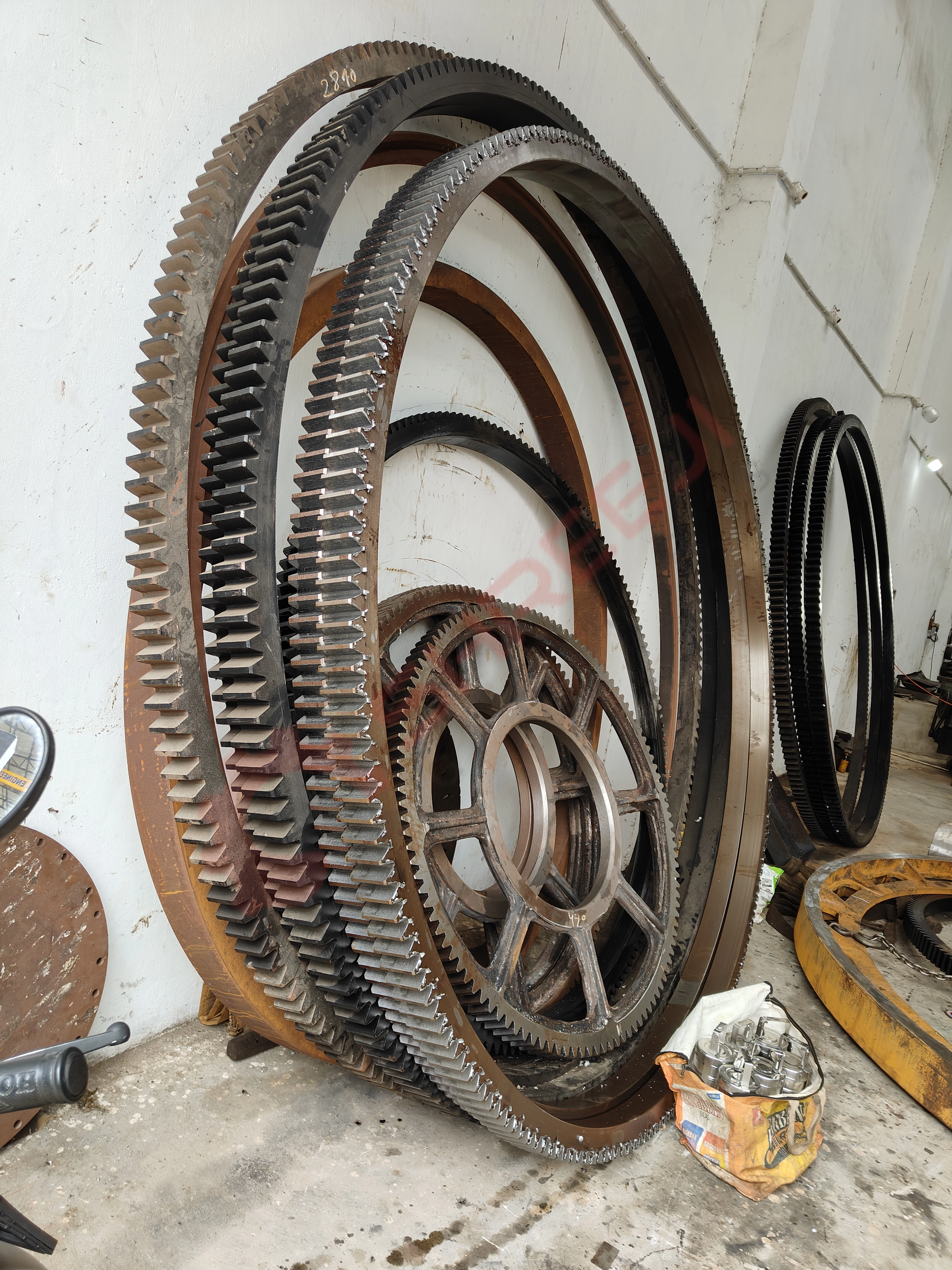 Spur gear manufactured at Shreeji Gears Ahmedabad