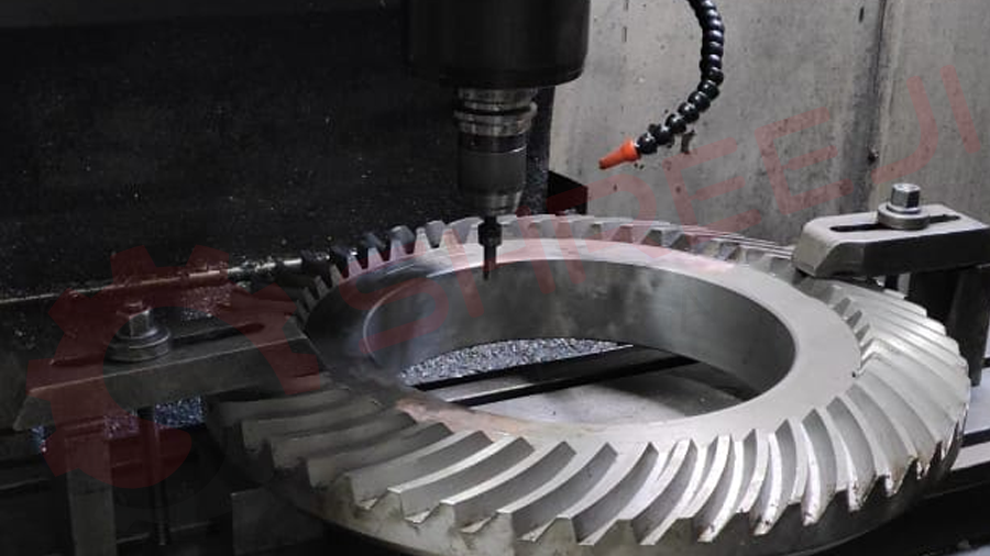 Spiral Bevel Gear Cutting